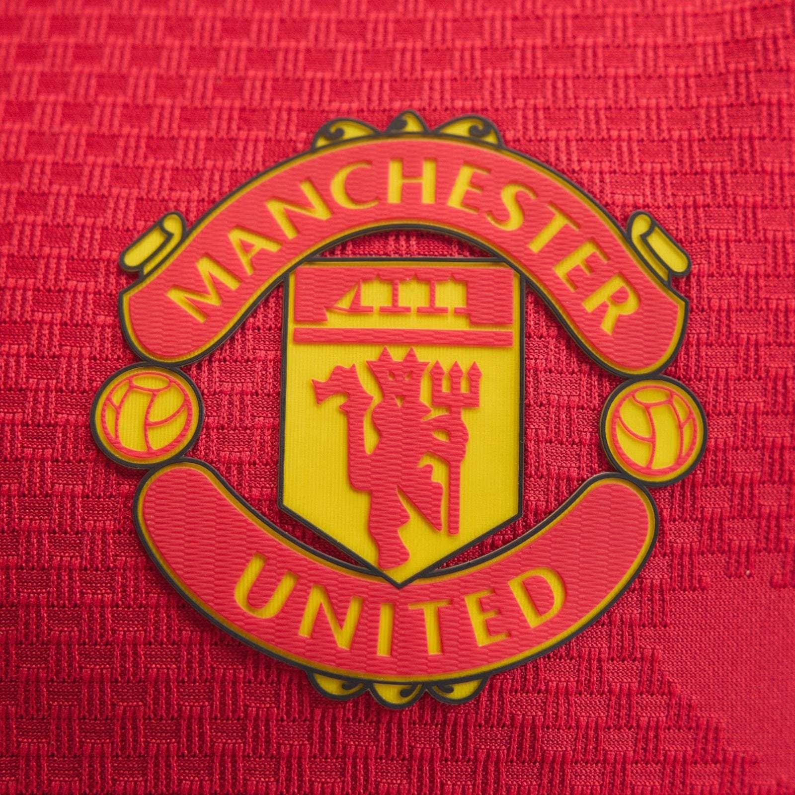 MANCHESTER UNITED 26/27 HOME JERSEY